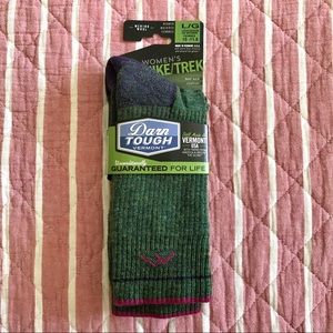Darn Tough Women’s Hike/Trek Boot Socks